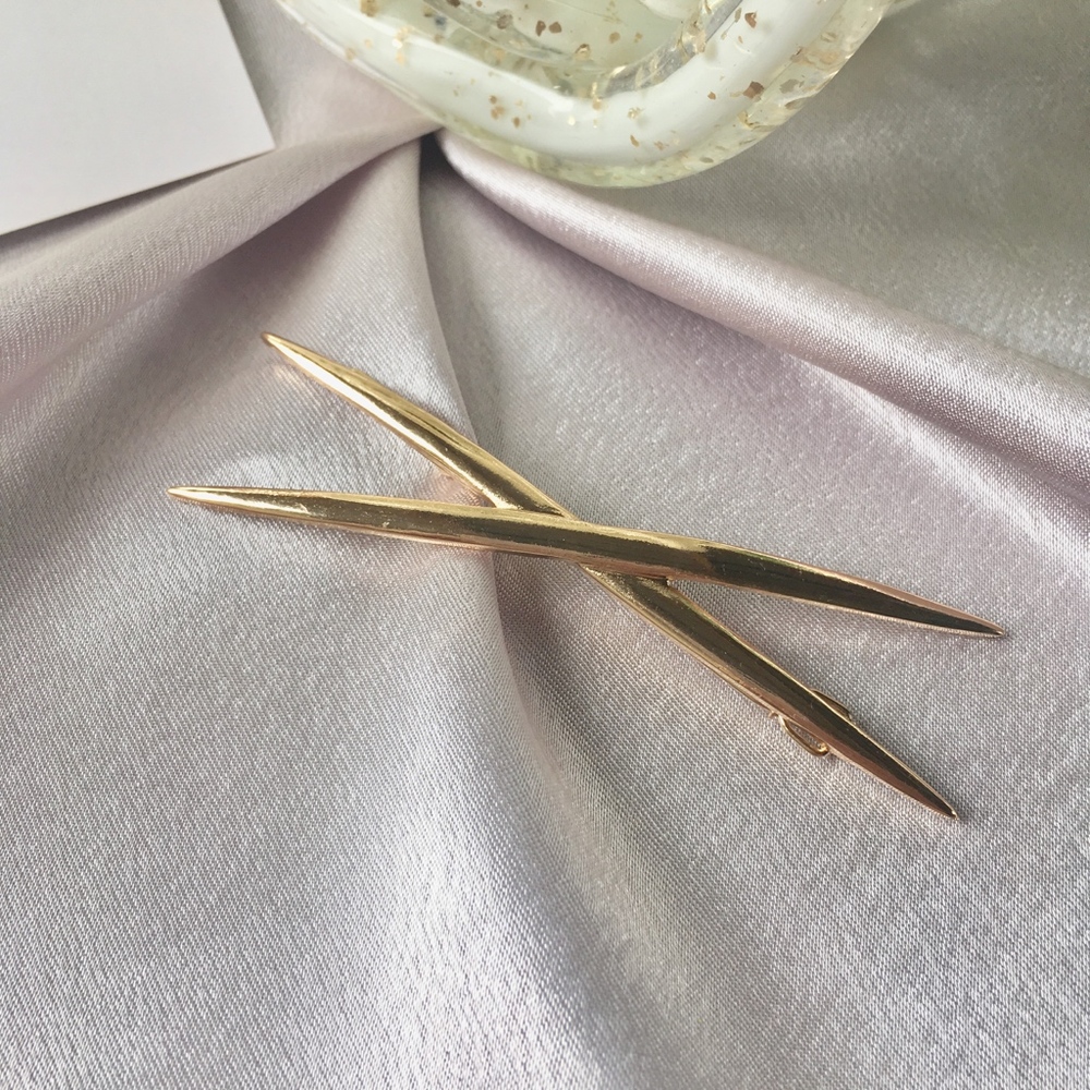 Criss-Cross Geometric Gold Slim Hair Pin Clip - Picture 2 of 8
